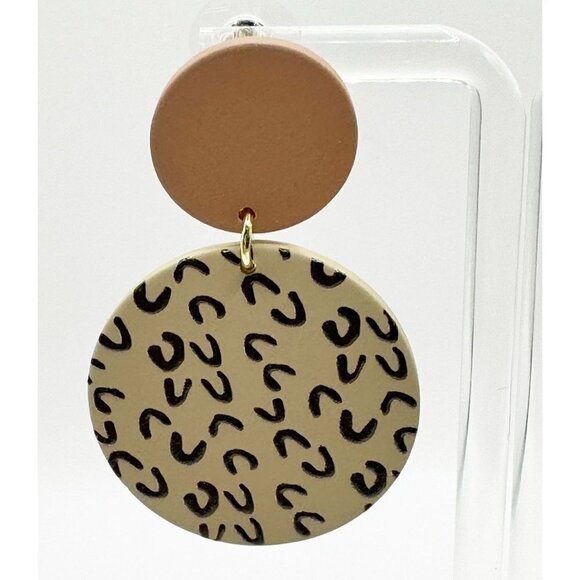 Leopard Boho Round Earrings - Picture 2 of 4